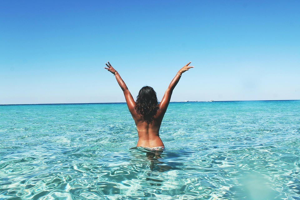 עשר תכונות של גברים שאנחנו מודות להן